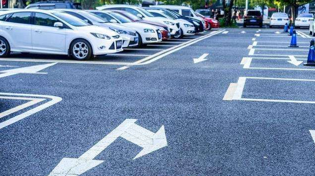 地下車(chē)庫(kù)怎樣停車(chē)最方便快捷？